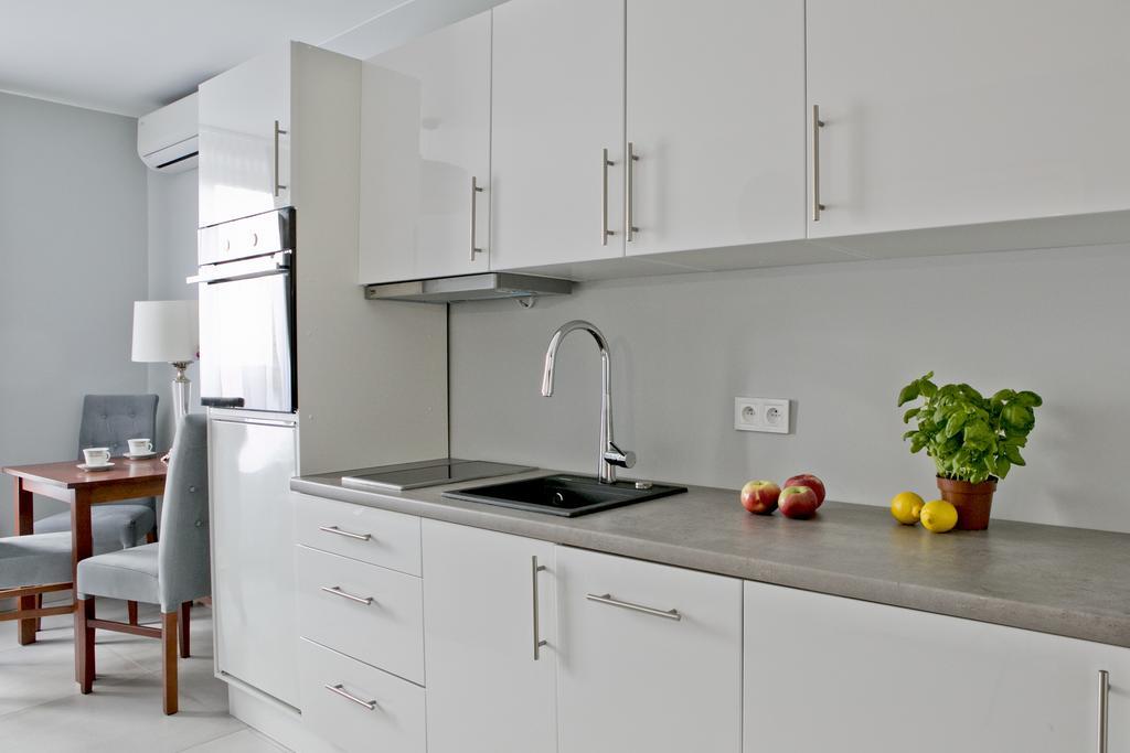 Elegant City Center Apartment 7B Cracovia Esterno foto
