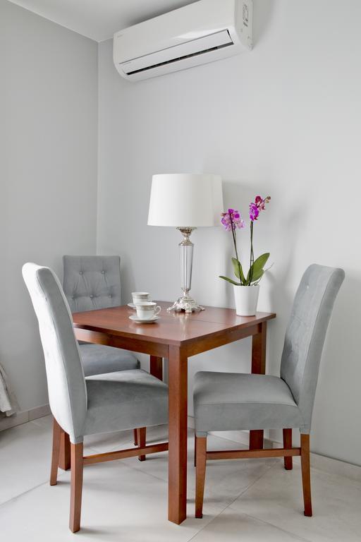 Elegant City Center Apartment 7B Cracovia Esterno foto